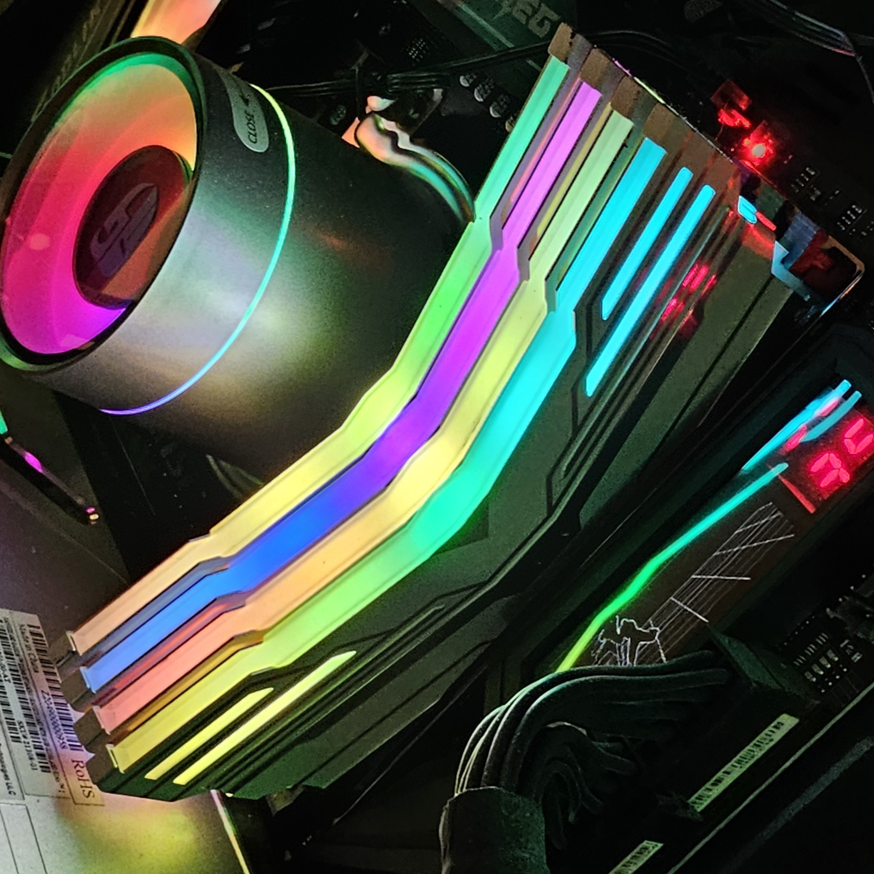32GB DDR4 (2x16GB) 38-RGB OLOy RAM/Memory