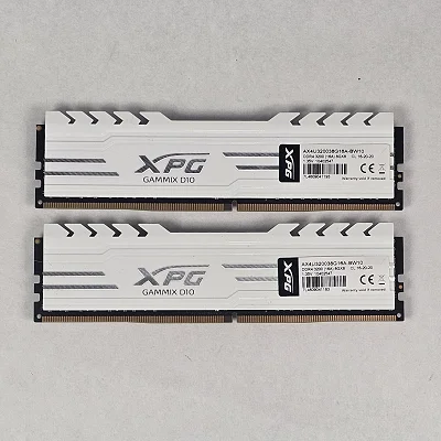 16GB DDR4 (2x8GB) CL16 3200MT/s ADATA XPG Gammix D10 - photo 2