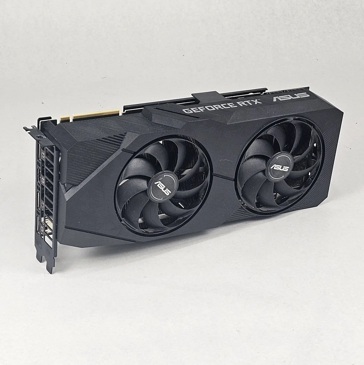 RTX 2070 Super ASUS Dual OC 8GB