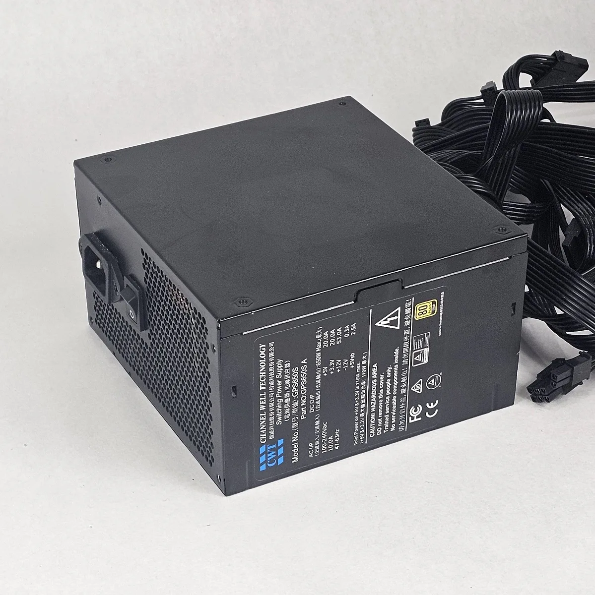 650 Watt PSU CWT GPS650S Power Supply