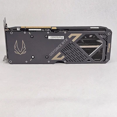 RTX 5070 Zotac Gaming Solid OC 12GB - photo 3