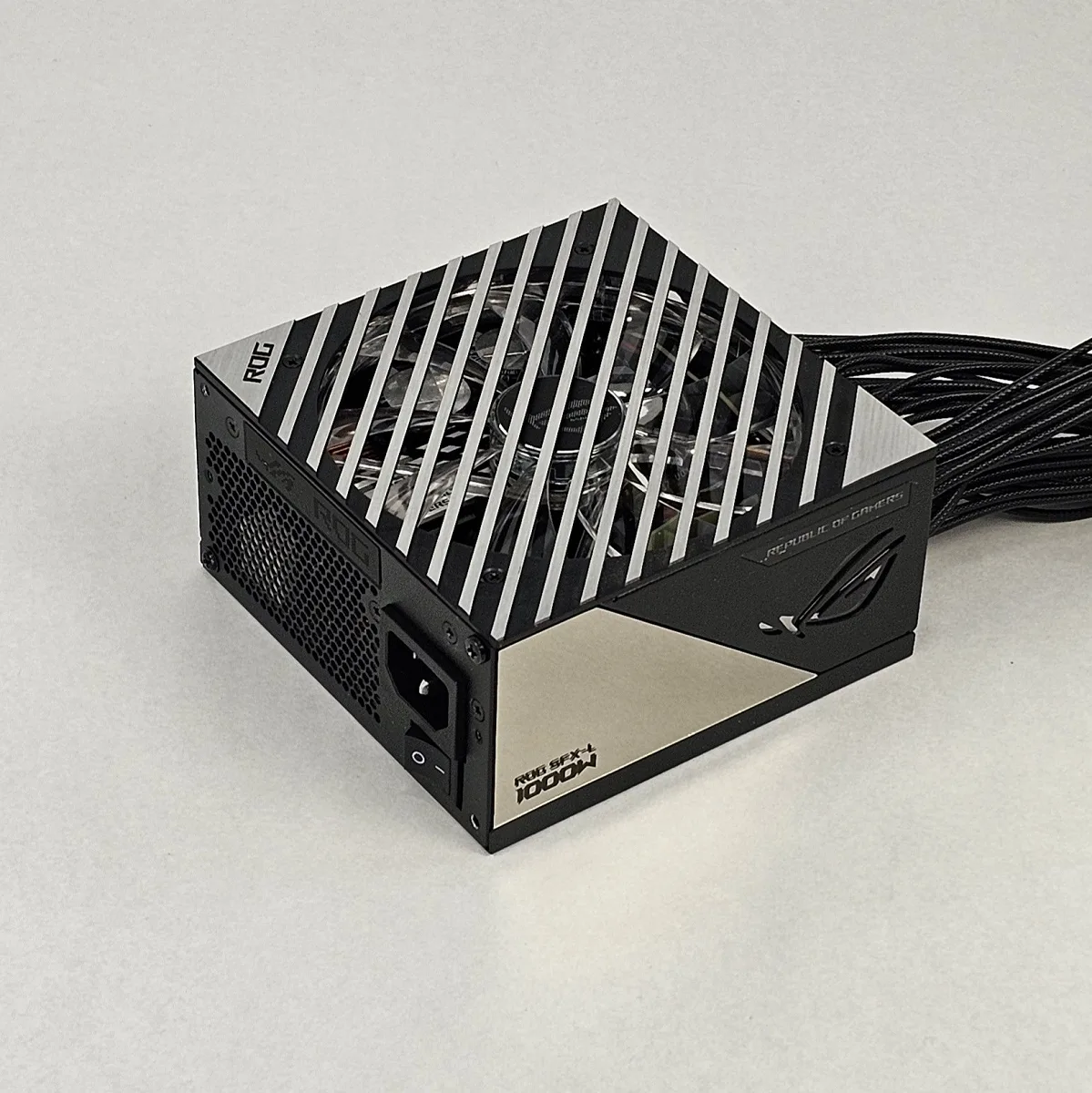 1000 Watt PSU ASUS ROG Loki SFX-L Power Supply