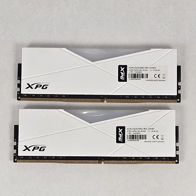16GB DDR4 (2x8GB) CL16 3200MT/s ADATA XPG - photo 3