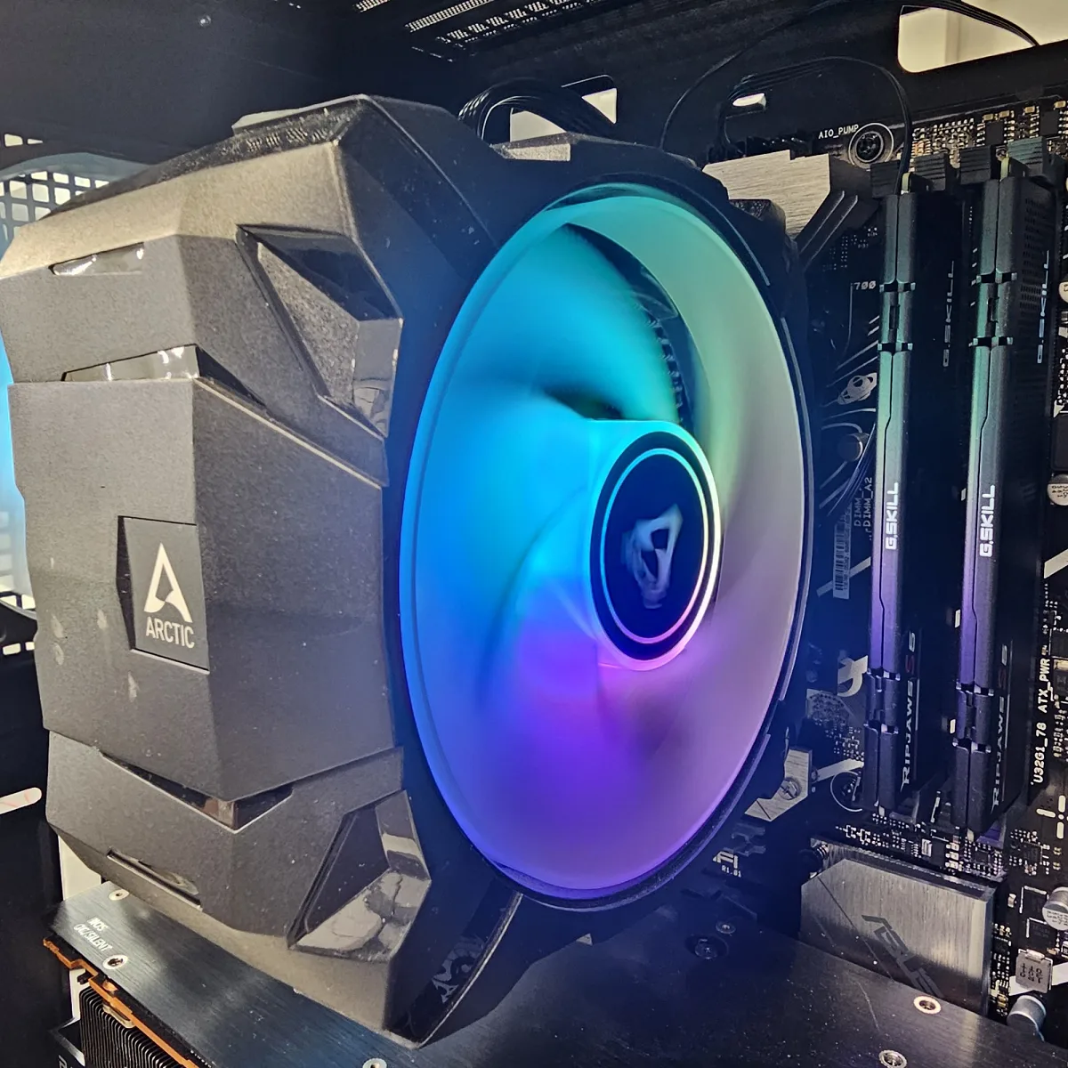 Arctic RGB CPU Air Cooler for Intel LGA1700