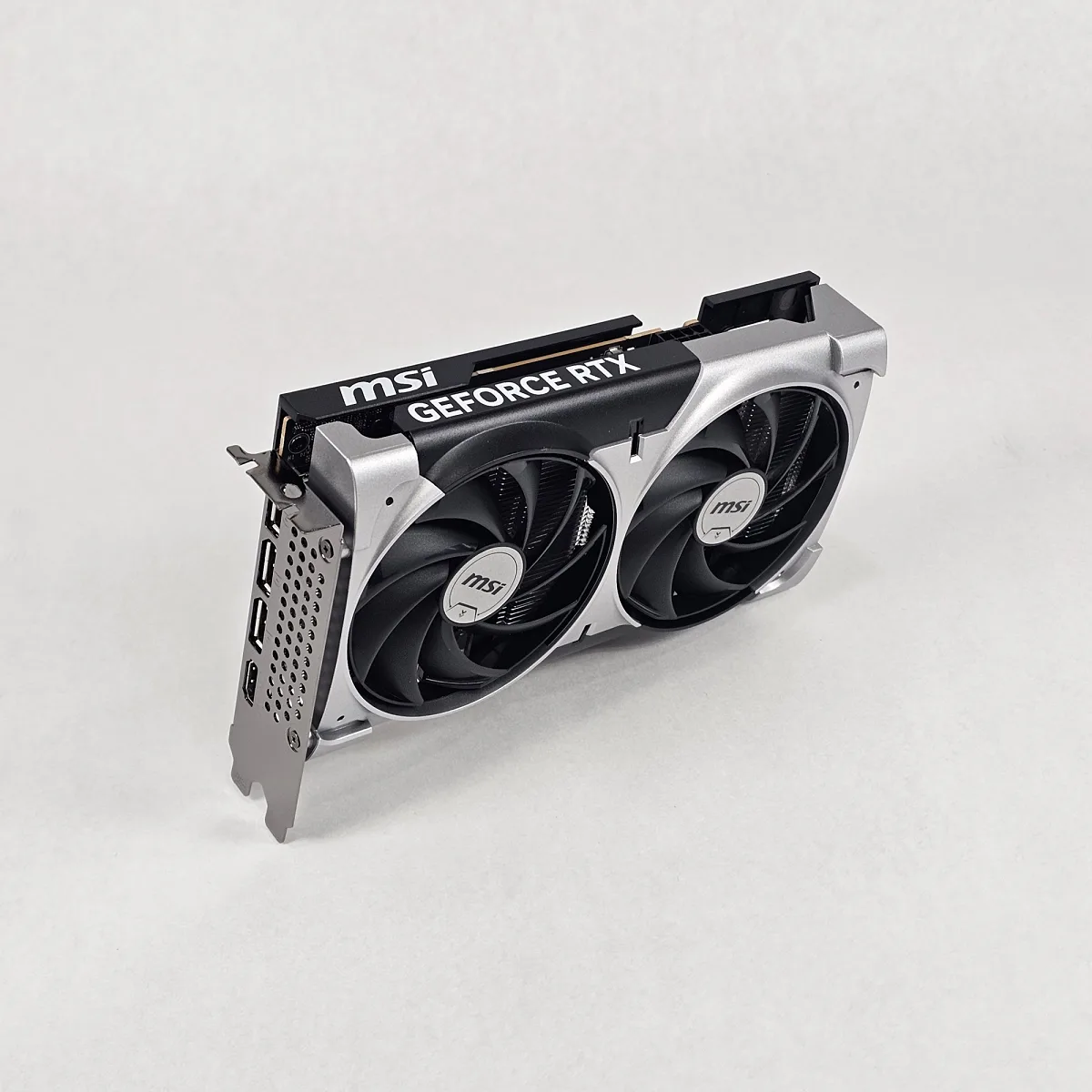 RTX 5050 MSI Ventus 2X OC 8GB