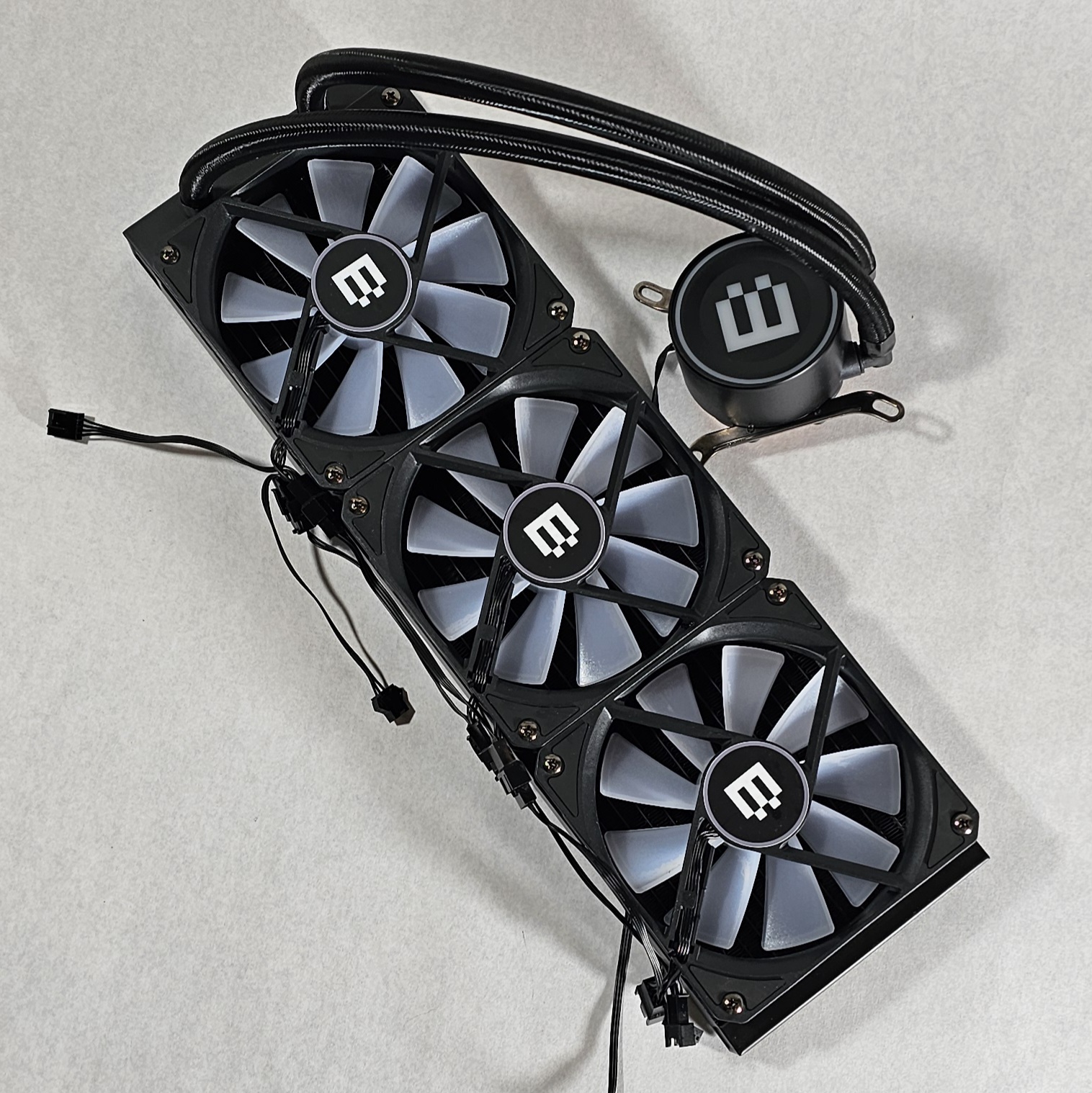 RGB 360mm AIO CPU Liquid Cooler MAINGEAR LGA1700 - Like New
