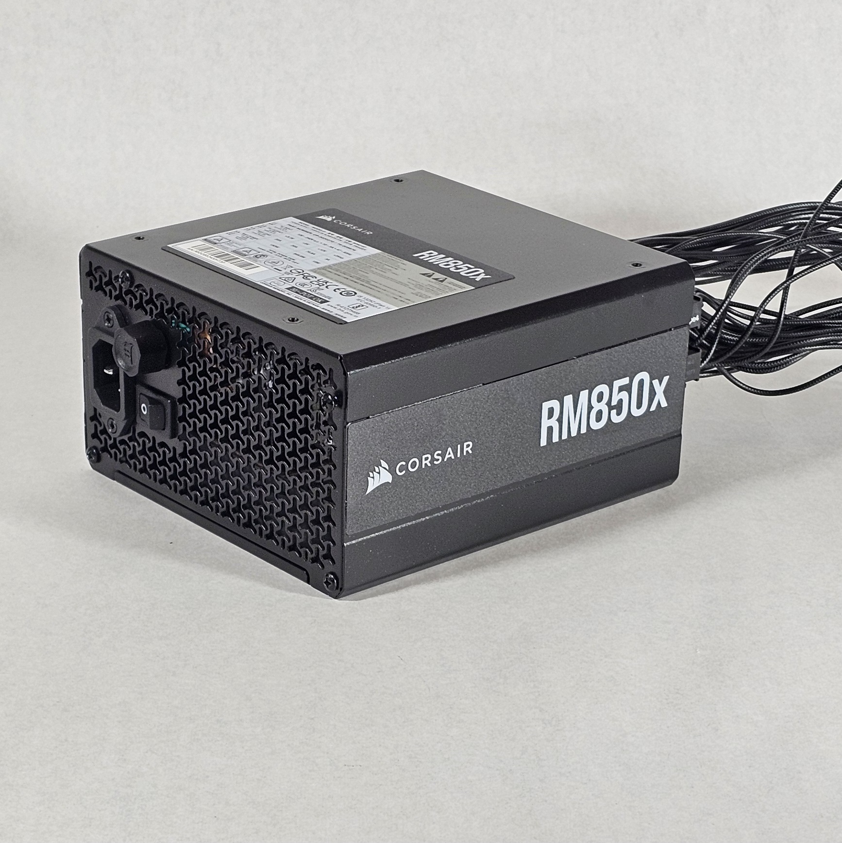 850 Watt PSU CORSAIR RM850x Fully Modular Power Supply