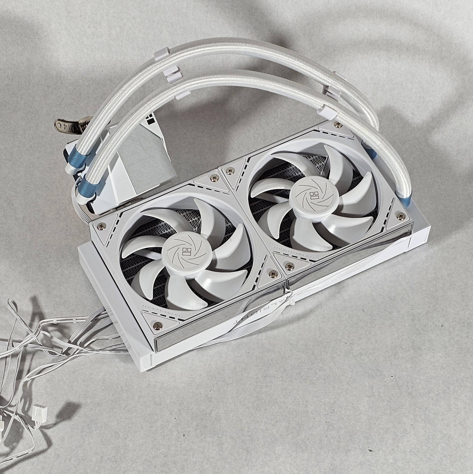 240mm White RGB AIO CPU Liquid Cooler Thermalright AM4 AM5 Bracket - Like New