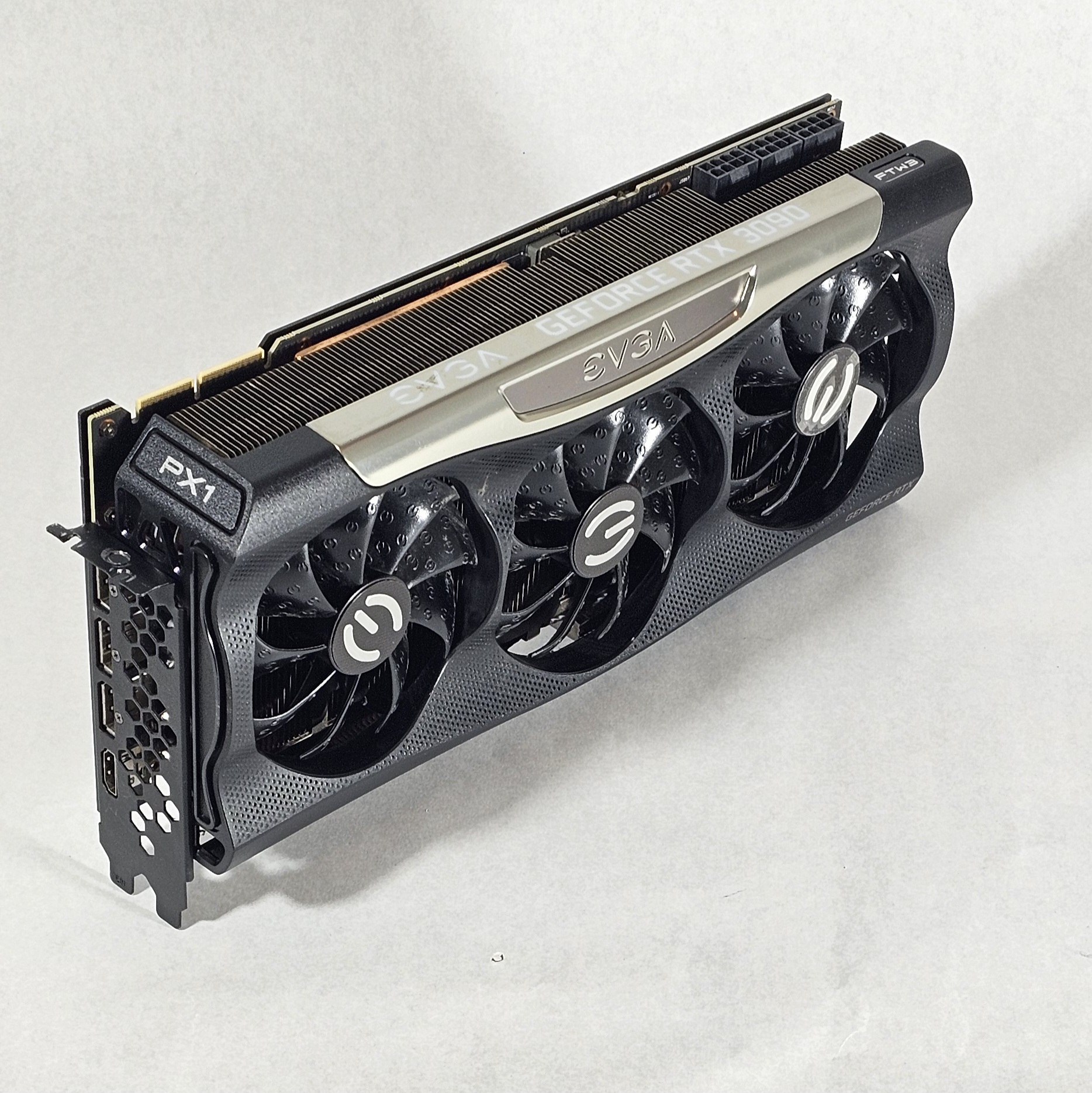 RTX 3090 EVGA FTW3 Ultra Gaming