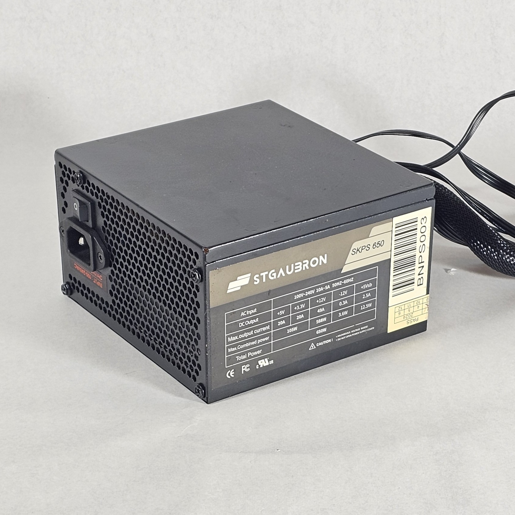 650 Watt STGAUBRON SKPS 650W Power Supply - Like New
