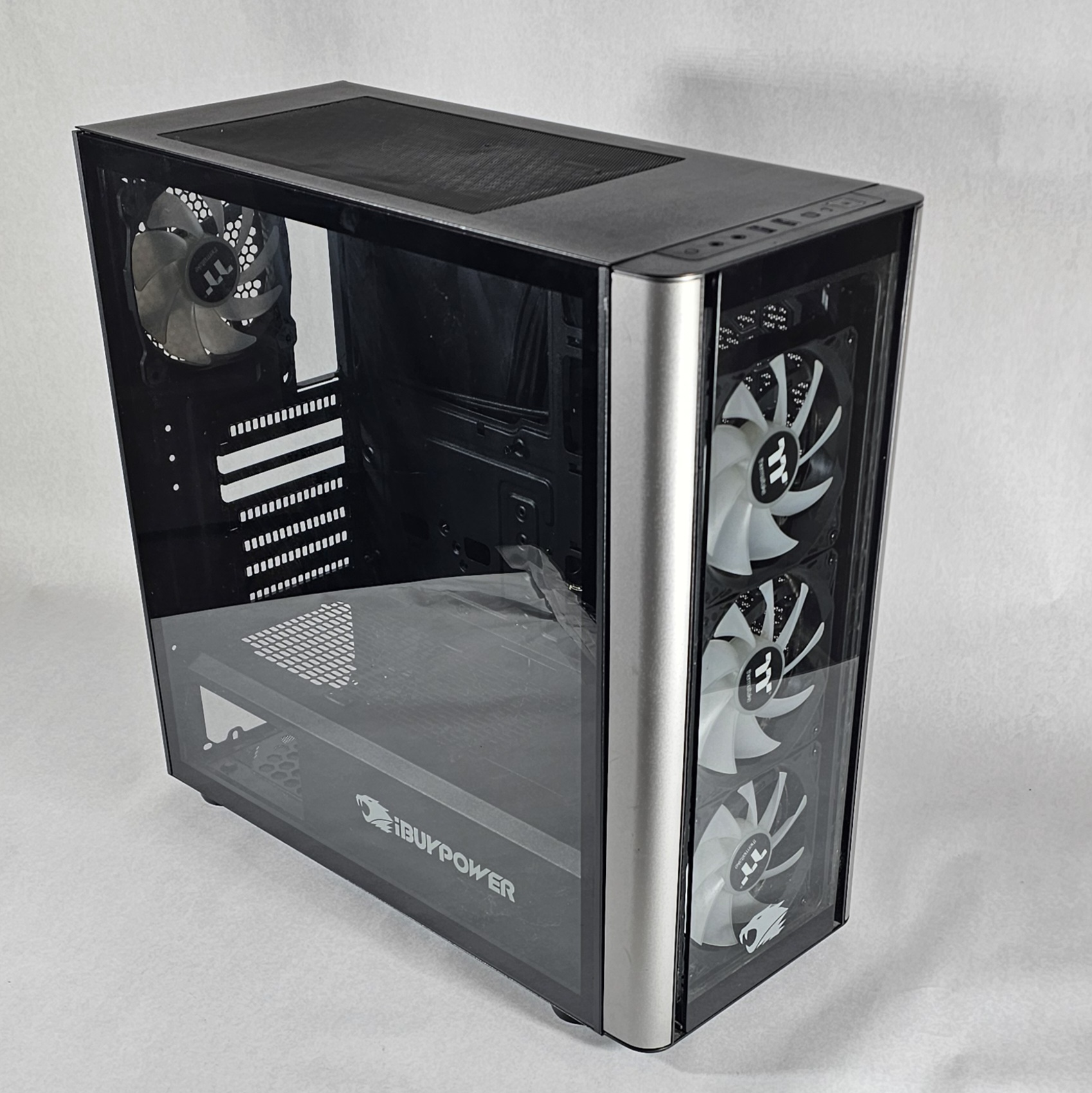 Thermaltake Level 20 MT PC Case w\ RGB - Fully Tested