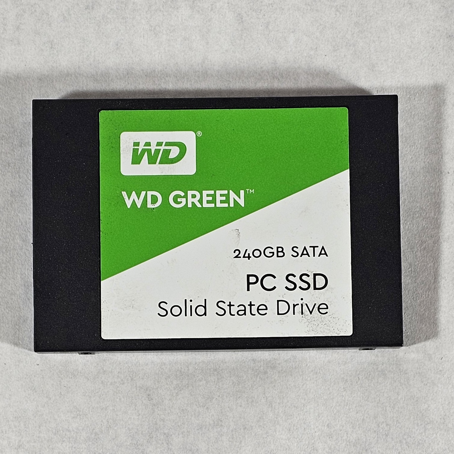 240GB 2.5" SATA SSD WD GREEN