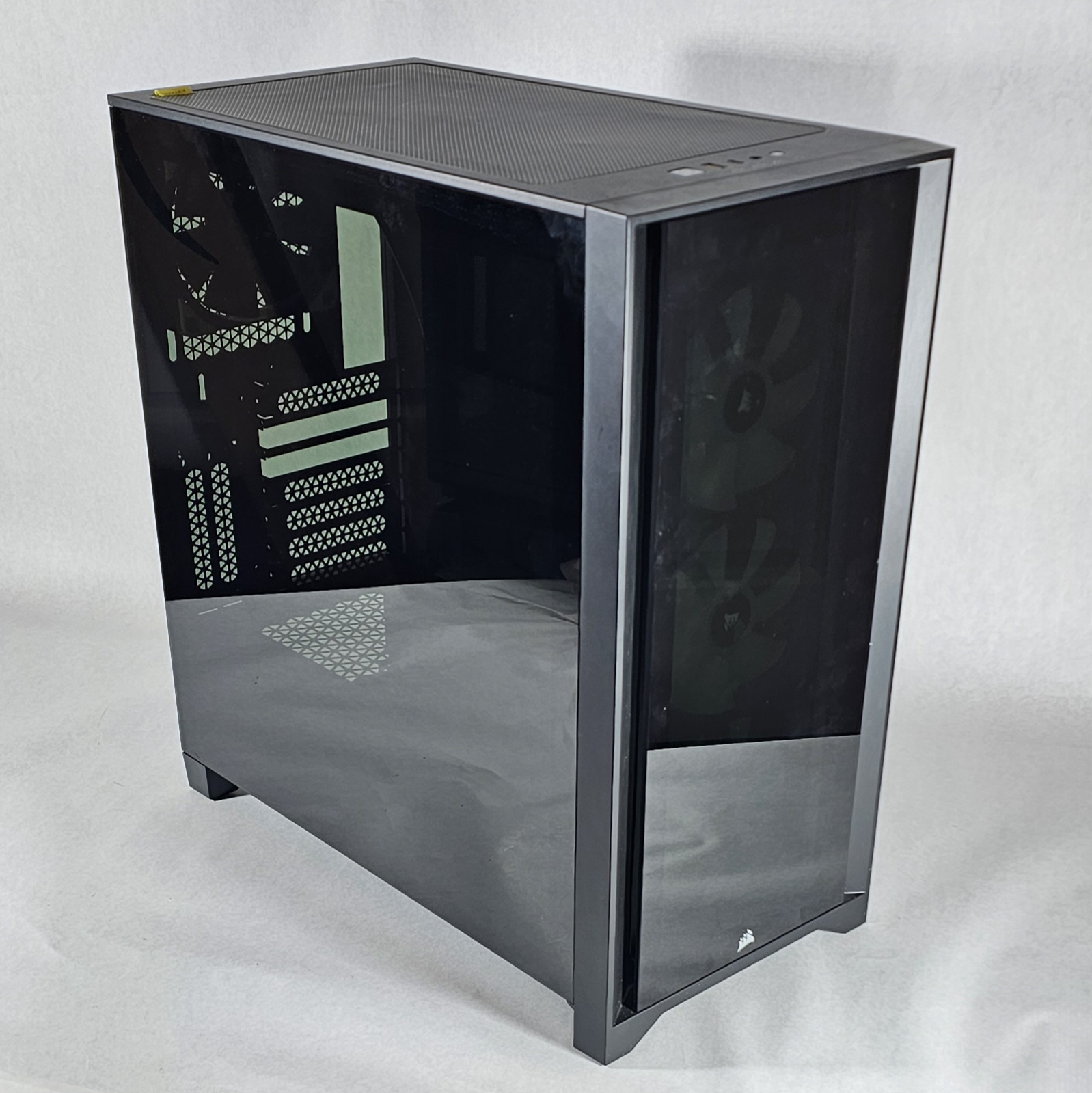 PC Case - CORSAIR iCUE 4000X ATX RGB Tempered Glass