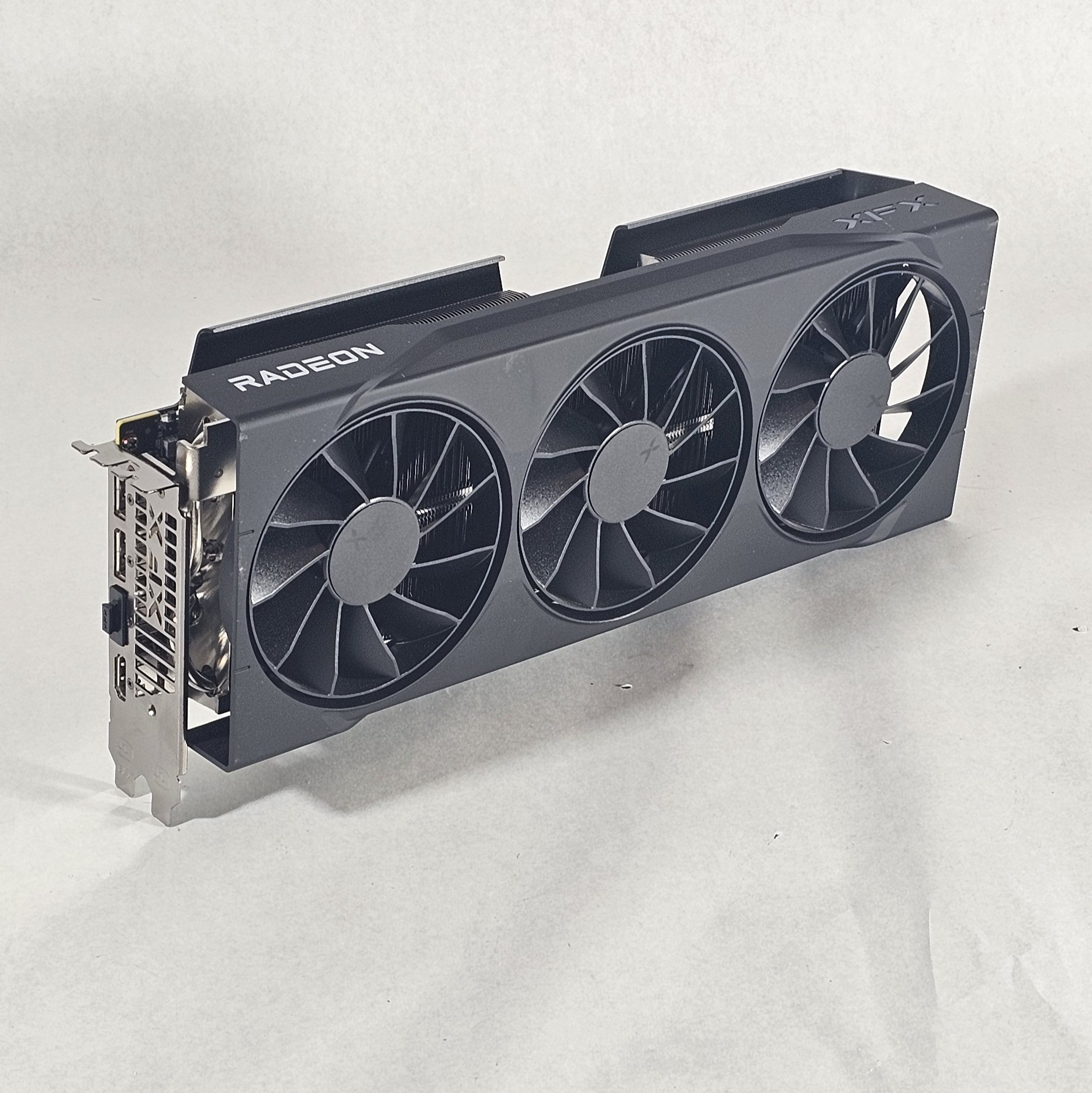 RX 9070 XT Radeon XFX 16GB - Ready to Ship