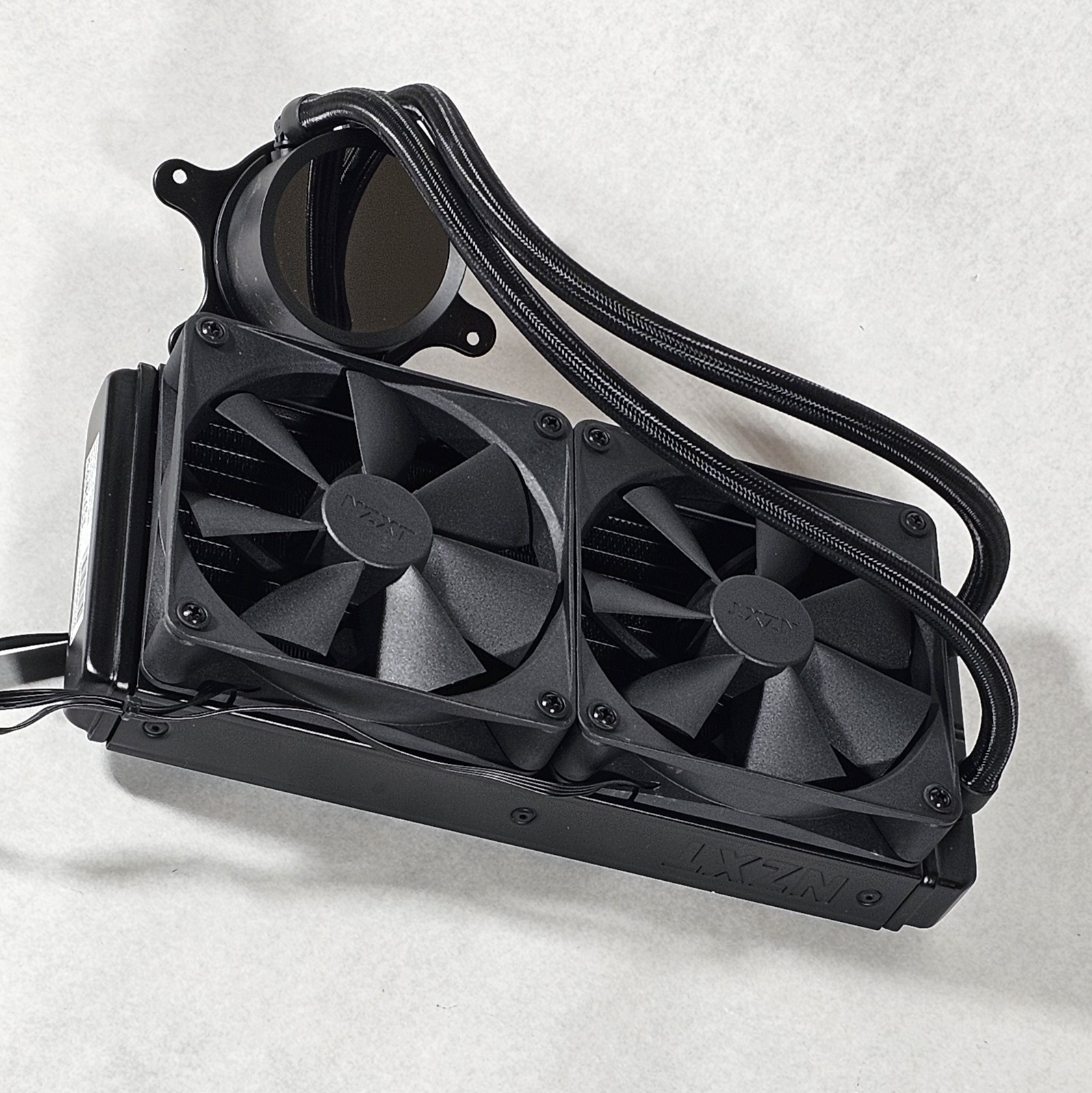 240mm AIO NZXT CPU Liquid Cooler - Fully Tested