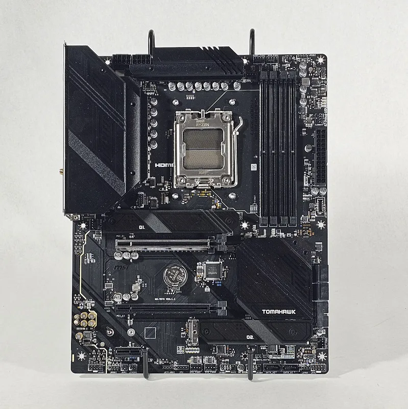 MSI MAG B650 Tomahawk WiFi AMD AM5 DDR5 ATX motherboard