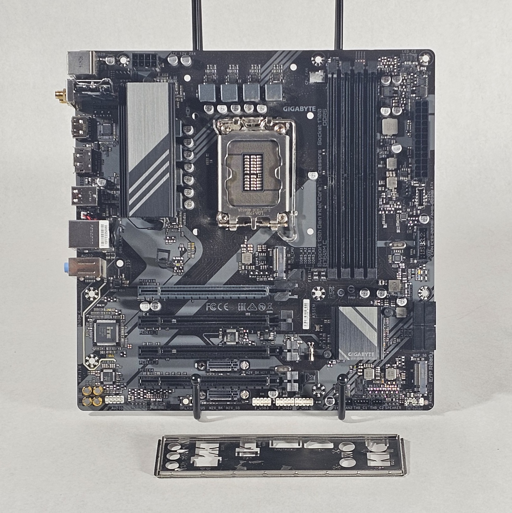 Gigabyte B760 LGA1700 ATX Motherboard DDR5 - Intel LGA1700