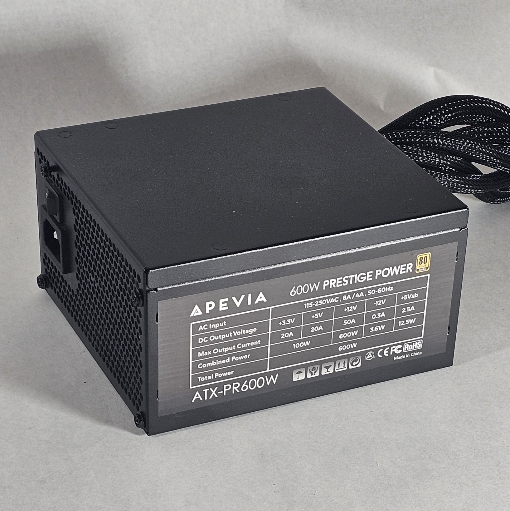 600 Watt PSU Apevia Prestige Power ATX-PR600W Power Supply