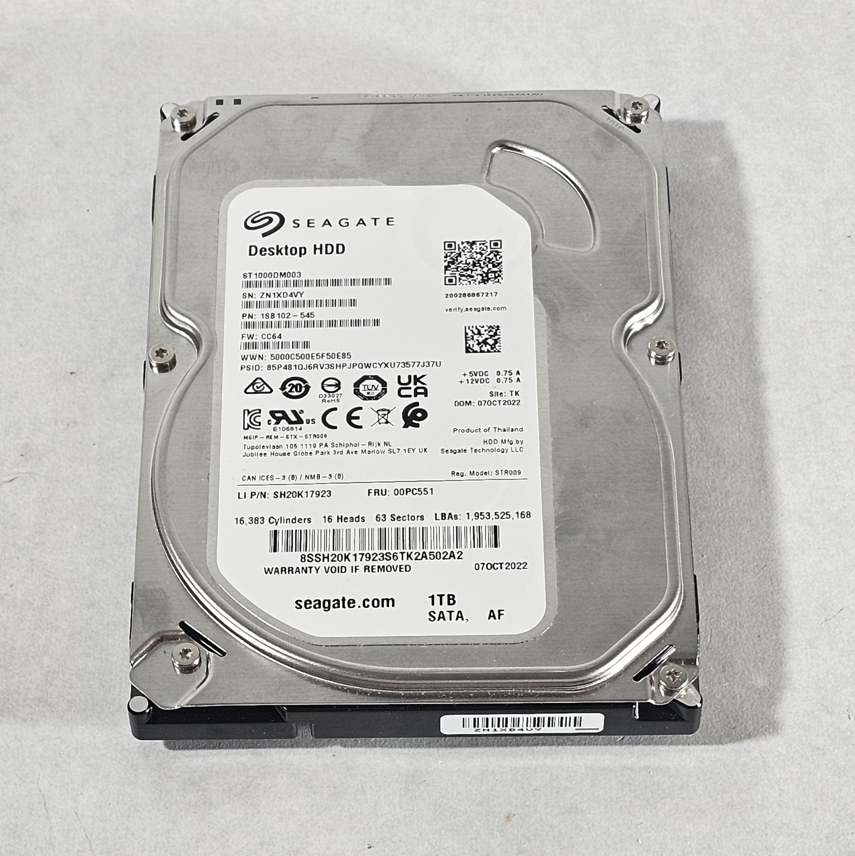 1TB 3.5" Hard Drive Seagate Desktop HDD ST1000DM003