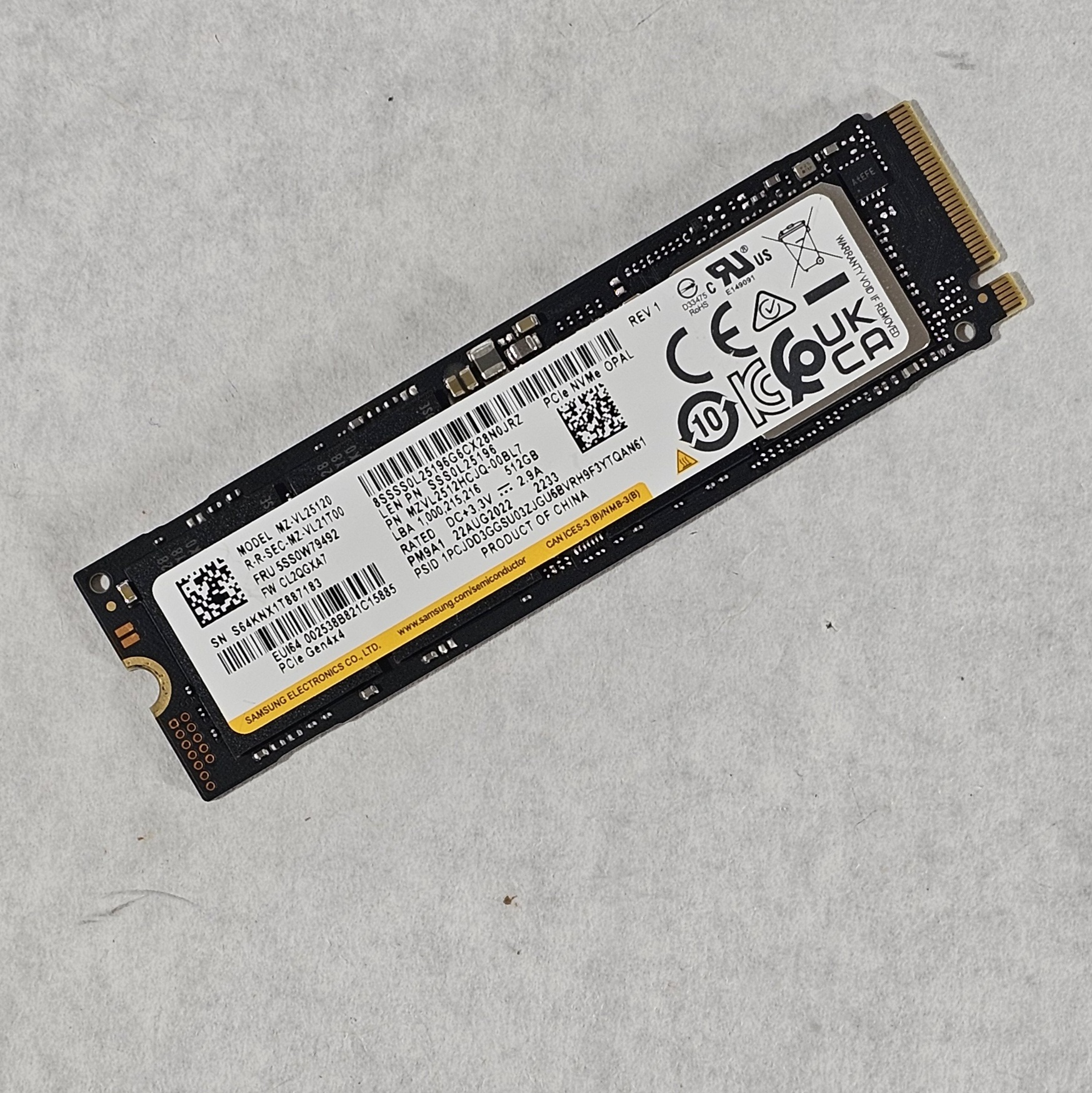 512GB NVMe M.2 SSD Samsung MZVL2512HCJQ Gen3