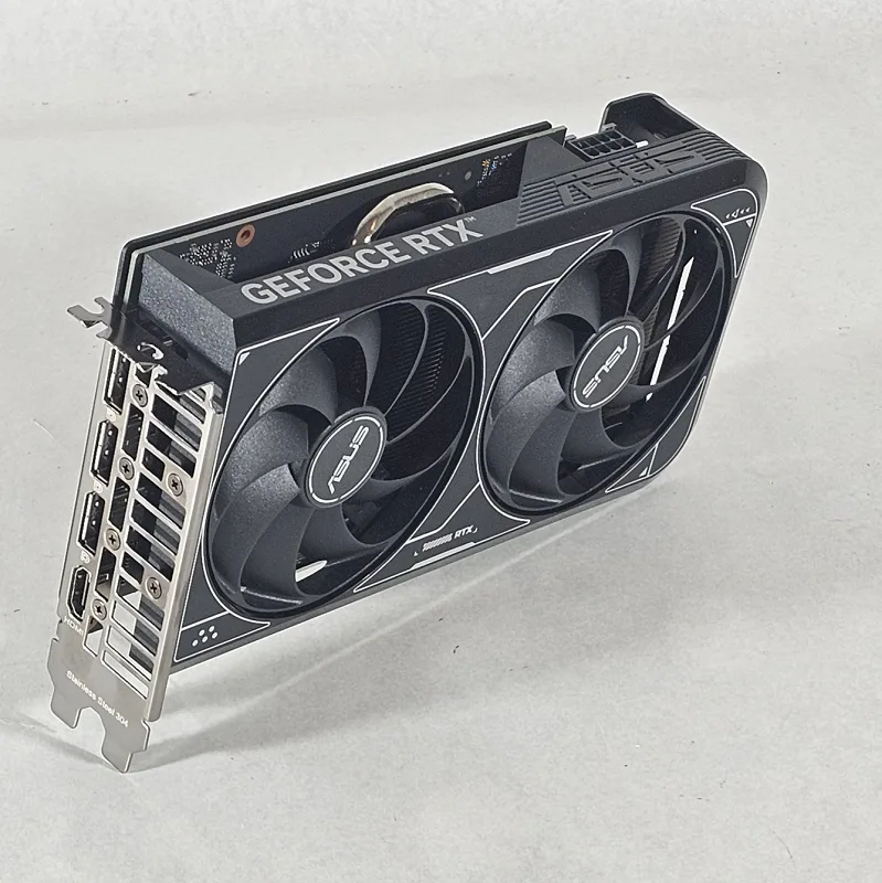 RTX 4060 ASUS 8GB