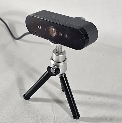 Logitech Logi Webcam with Tripod USB-C