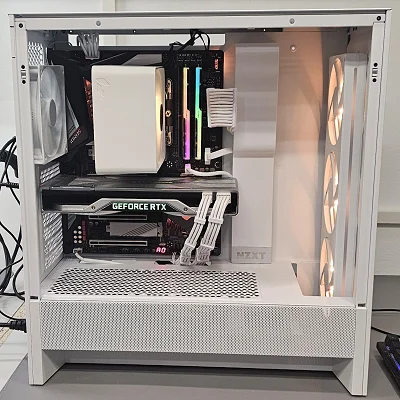 White NZXT PC Case with Tempered Glass w/ 4 Fans - photo 10