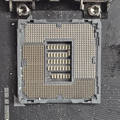 Gigabyte Z390 AORUS ULTRA LGA1151 DDR4 ATX Motherboard - photo 6