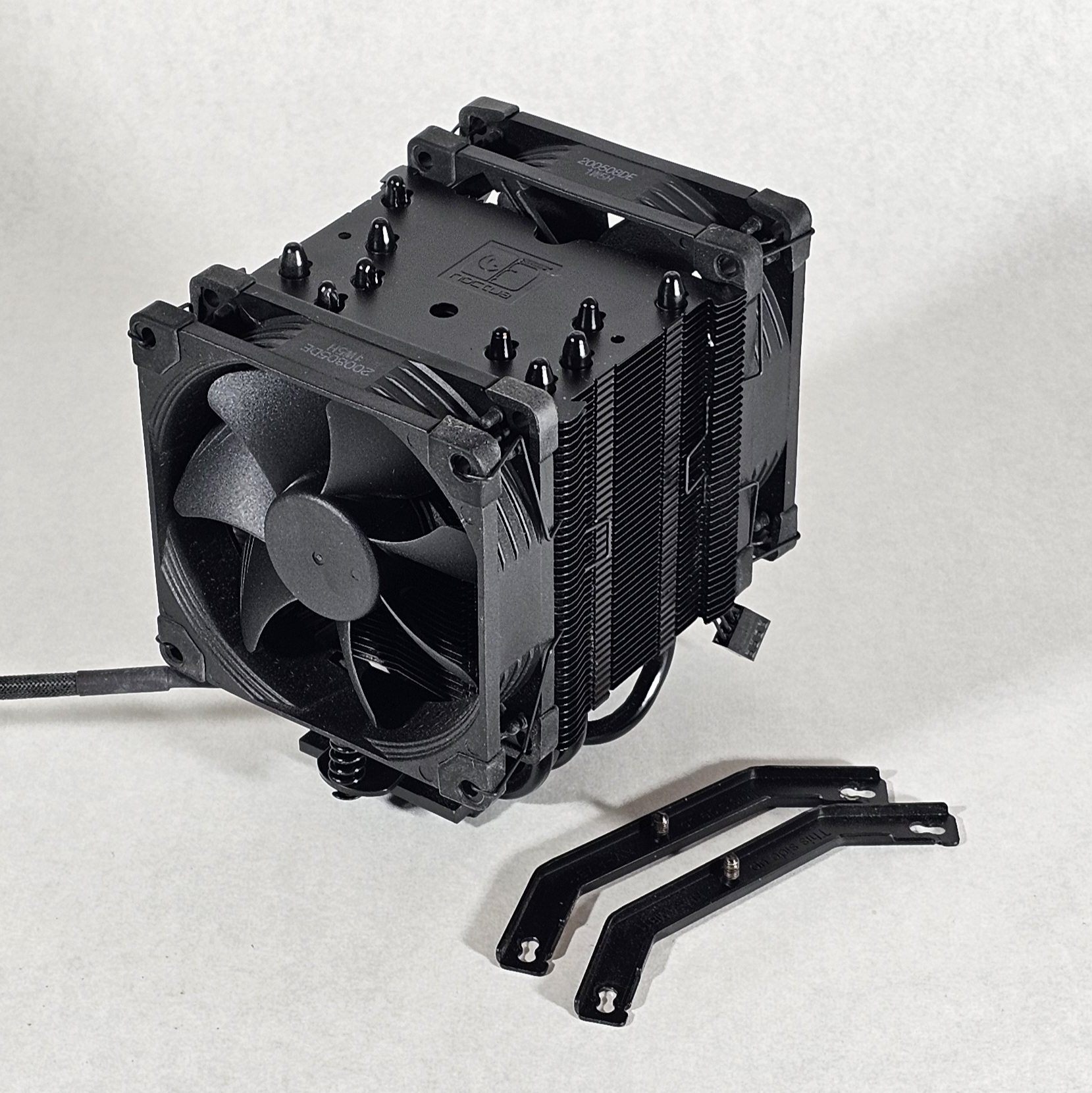Noctua NH-D15 Chromax Black SFF ITX CPU Air Cooler - Ready to Ship
