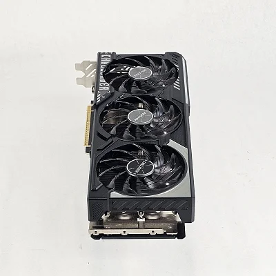 RX 9070 XT ASRock Challenger 16GB - photo 5