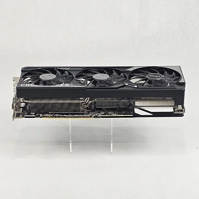 RX 9070 XT ASRock Challenger 16GB - photo 6