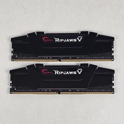 32GB DDR4 (2x16GB) CL16 3200MT/s G.Skill Ripjaws V - photo 1
