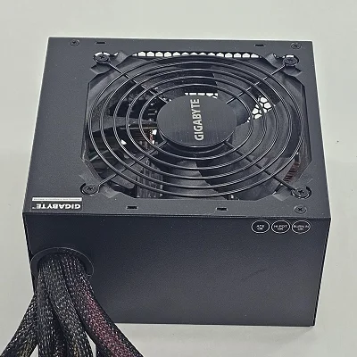 650 Watt PSU Gigabyte P650B Power Supply - photo 3