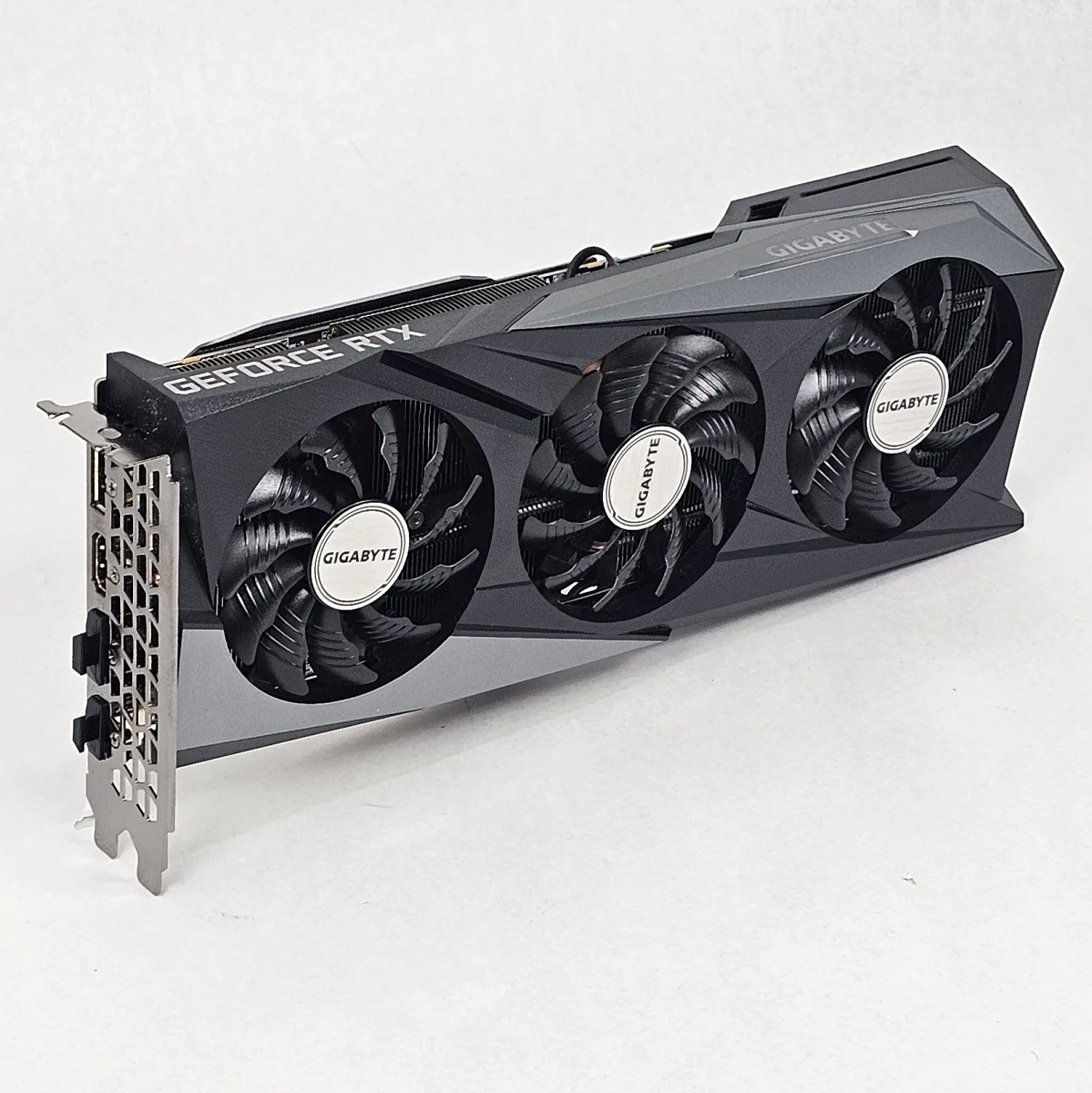 RTX 3060 Ti Gigabyte Gaming OC 8GB