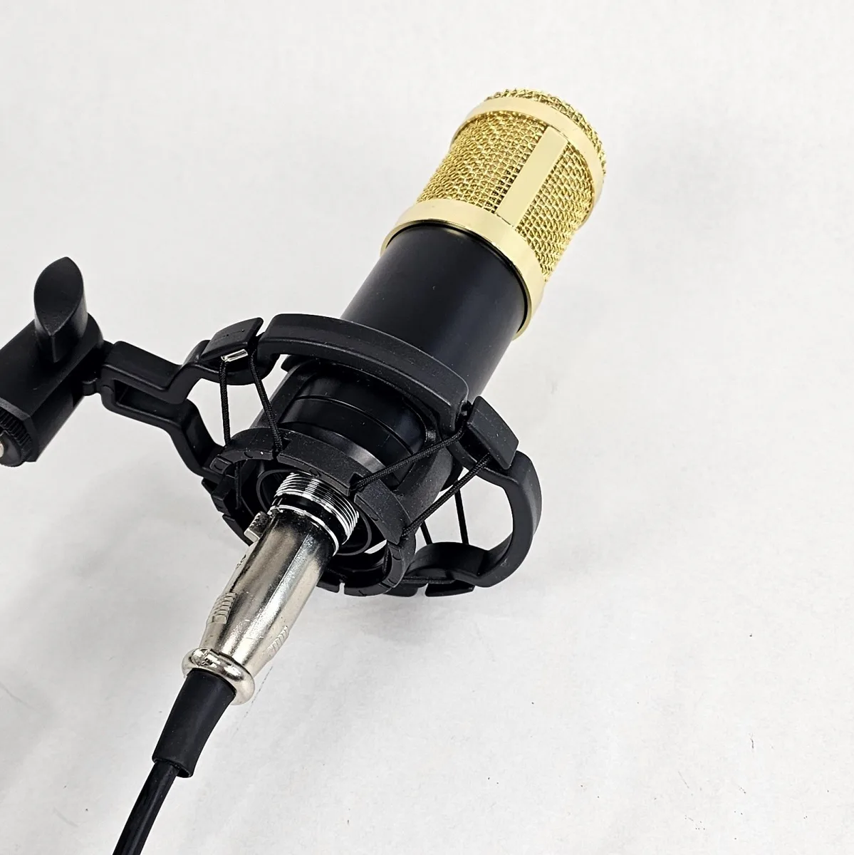 Microphone with Arm Stand, Shock Mount and Pop Filter - 3.5mm