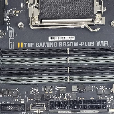ASUS TUF GAMING B850M-PLUS WIFI AMD AM5 DDR5 mATX Motherboard - photo 8