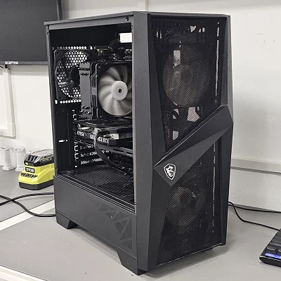 Black MSI PC Case with Tempered Glass w/ 3 Fans - photo 9