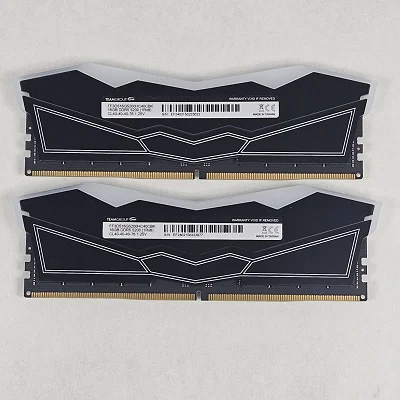 32GB DDR5 (2x16GB) CL40 5200MT/s TEAMGROUP T-Force Delta RGB - photo 3