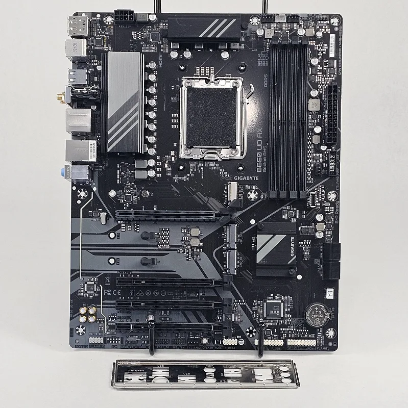 Gigabyte B650 UD AX AMD AM5 DDR5 ATX Motherboard
