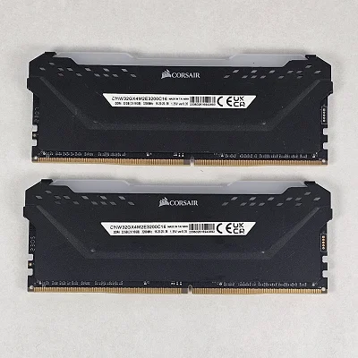 32GB DDR4 (2x16GB) CL16 3200MT/s Corsair Vengeance RGB PRO - photo 3