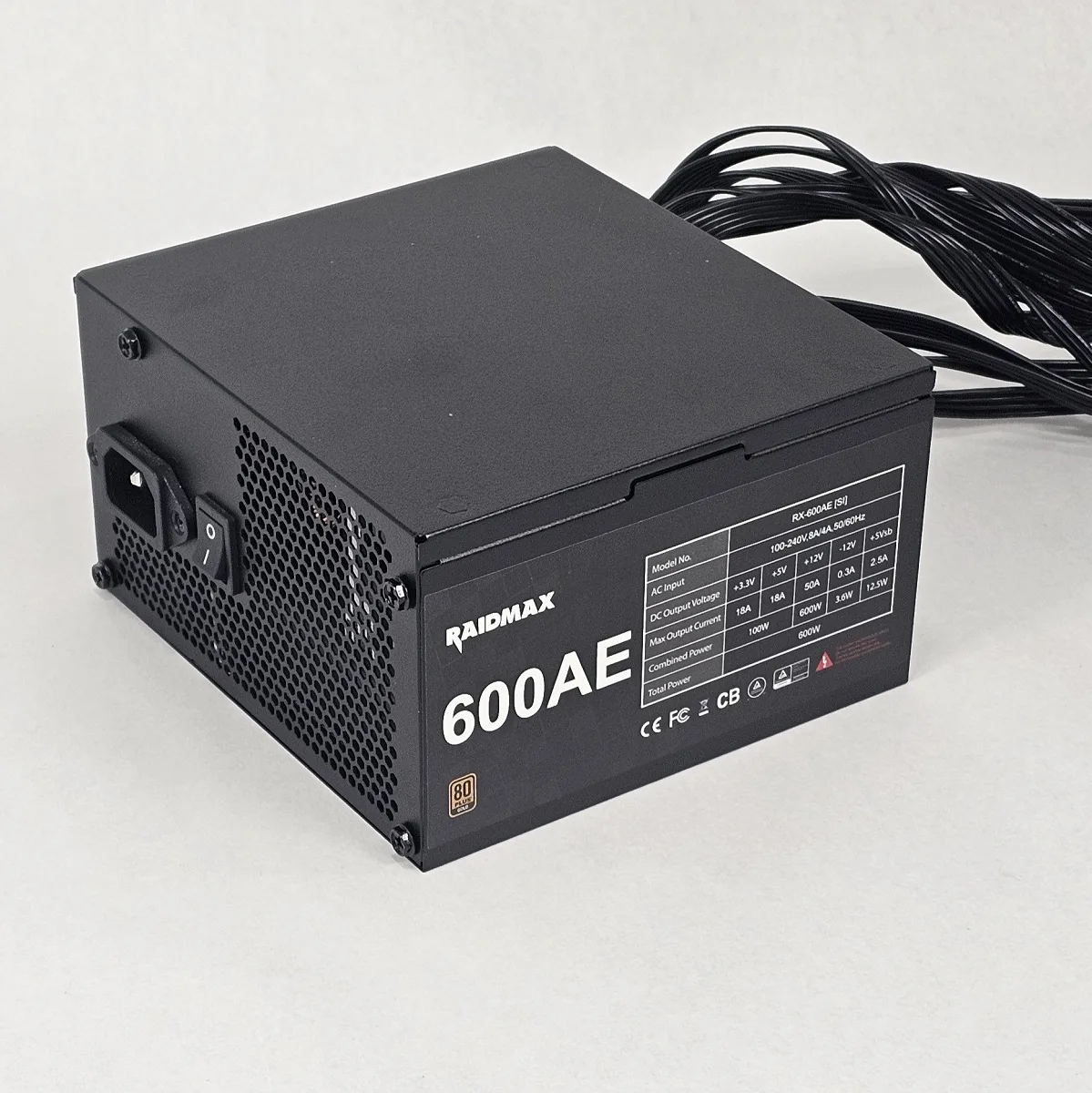 600 Watt PSU Raidmax RX-600AE Power Supply