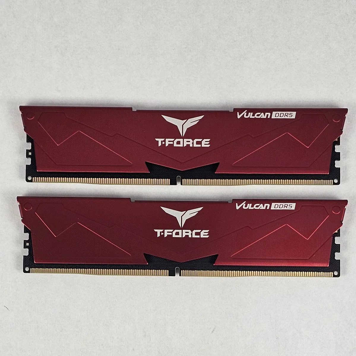 32GB DDR5 (2x16GB) CL38 6000MT/s TEAMGROUP T-Force Vulcan