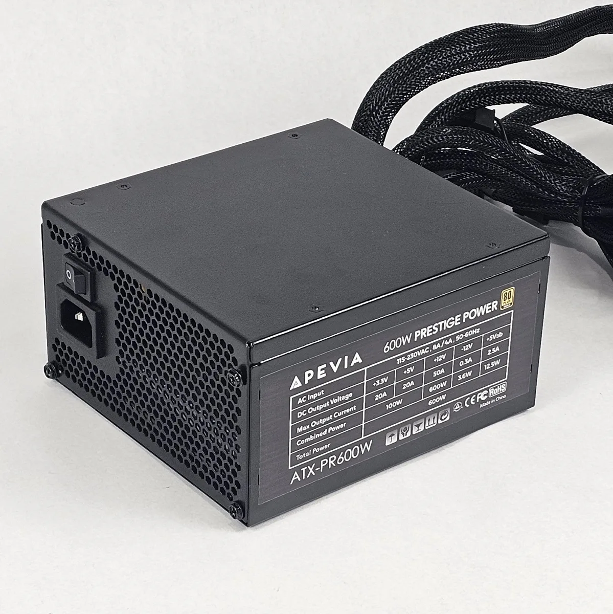 600 Watt PSU Apevia Prestige Power ATX-PR600W Power Supply
